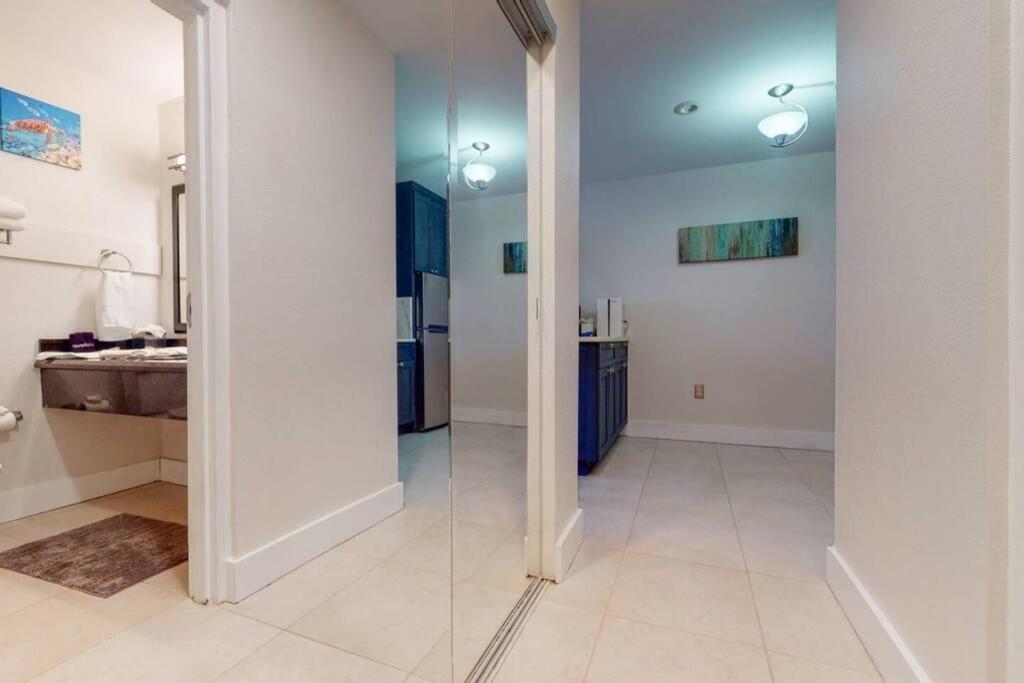 רסקין Sea Breeze, Studio 510, Beach Steps Away!+Pool+Wifi מראה חיצוני תמונה