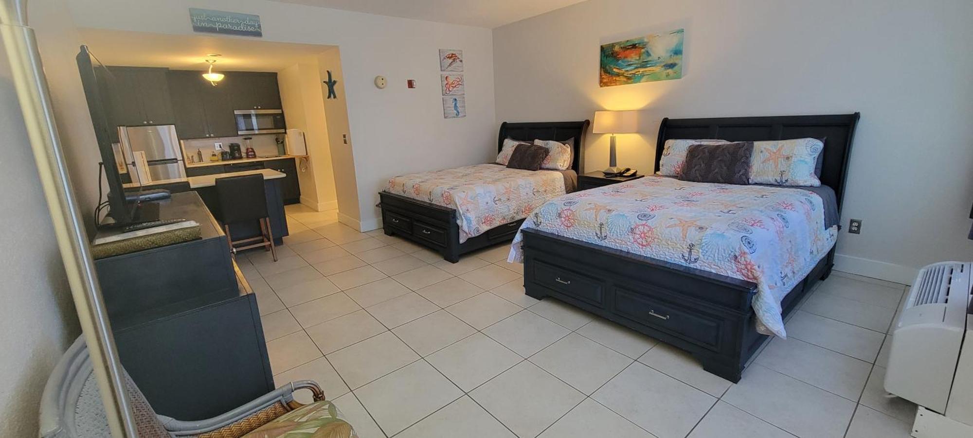 רסקין Sea Breeze, Studio 510, Beach Steps Away!+Pool+Wifi מראה חיצוני תמונה